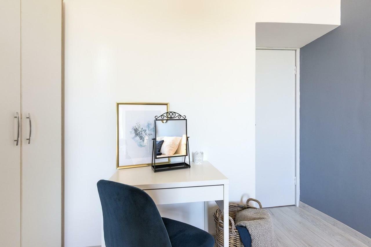 *** Lounge Terrace Apartment With The Harbour View / City Centre *** Pula Buitenkant foto